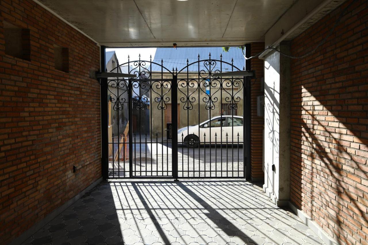 Brick House Apartman Tbiliszi Kültér fotó